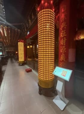 Pagoda Lamp